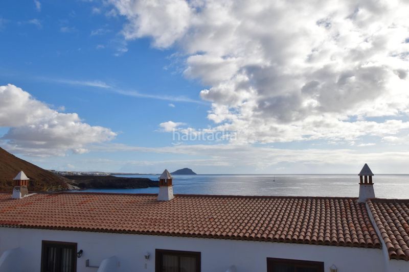 Foto 0d1000a9-bb00-44ca-b016-b5d68ff1fc7a. Àtic amb aparcament a Costa del Silencio Arona