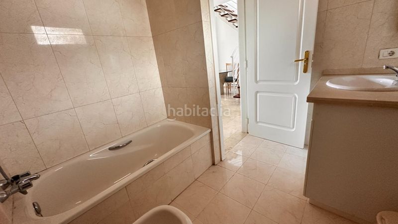 Foto ea2acc74-973f-4fe5-ae8f-4ca8a75aa85c. Apartament amb aparcament piscina a Palm - Mar Arona