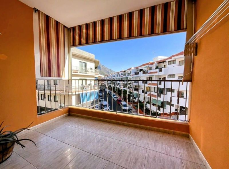 Foto c6b03a1a-bd74-4241-ba23-4f7fe06ebb61. Apartament a Casco Urbano Adeje