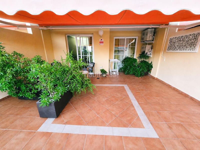 Foto ad1f5af2-b482-4867-9701-fa37c6ce36b7. Casa adossada a calle calle jarcias 6 a Casco Urbano Adeje