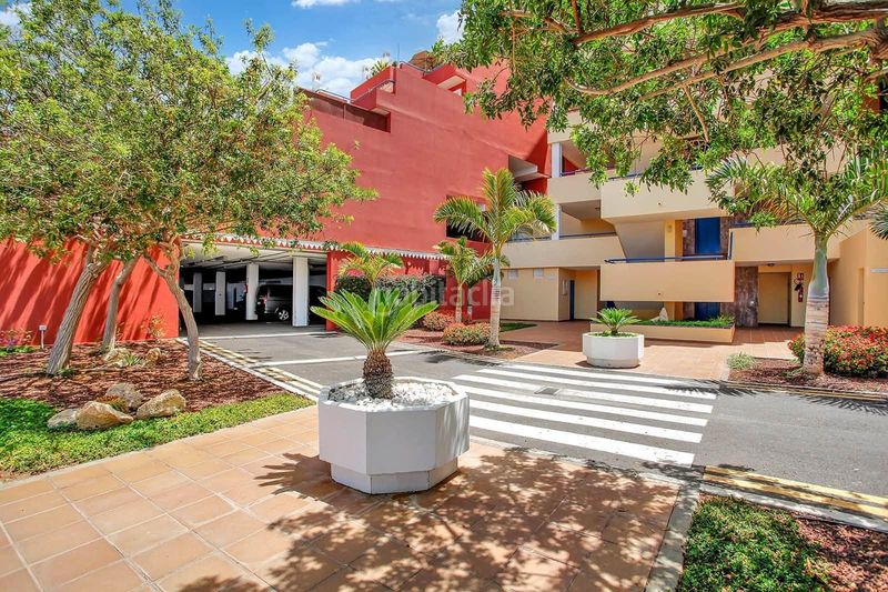 Foto 67bd6878-926c-463b-9367-8c6f9591e0cf. Apartament amb aparcament piscina a Torviscas Centro y Alto Adeje
