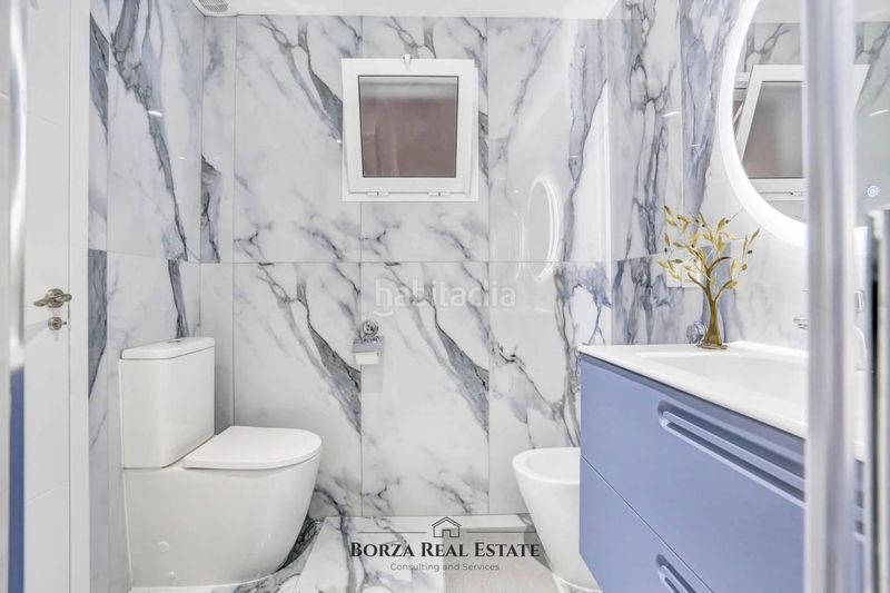 Foto 73071702-2426-4db9-8017-9dfa82bb7539. Apartament amb aparcament piscina a Torviscas Centro y Alto Adeje