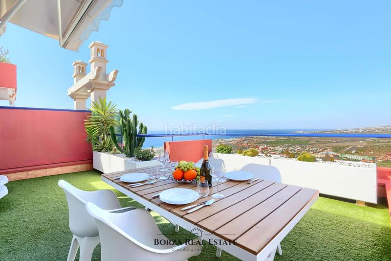 Foto 89085788-512e-41df-803d-1851678b7034. Apartament amb aparcament piscina a Torviscas Centro y Alto Adeje