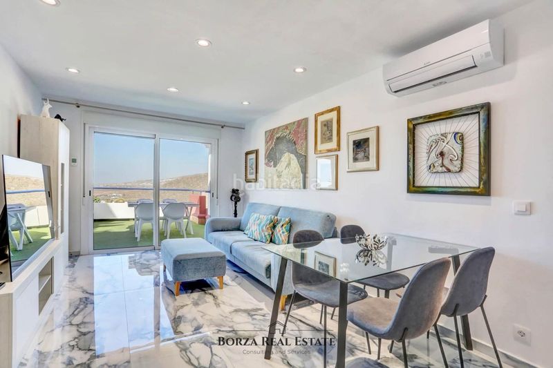 Foto f06a65b6-342b-46c5-9c94-57d8250227df. Apartament amb aparcament piscina a Torviscas Centro y Alto Adeje