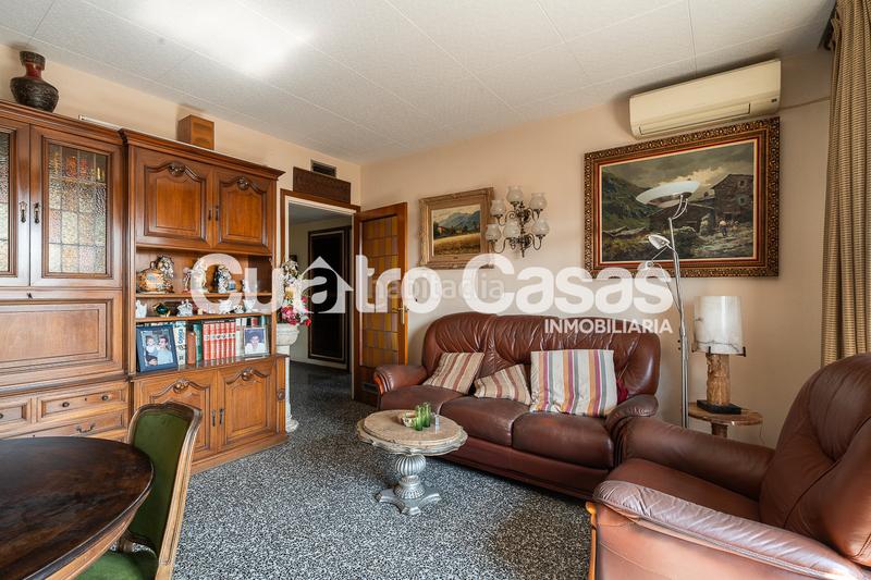 Foto 9a23c820-dc7c-4722-b019-14f639dee5a9. Attique avec chauffage parking dans La Nova Esquerra de l´Eixample Barcelona