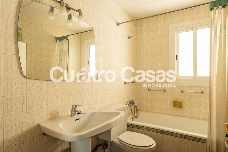 Foto 2ab2370b-a39d-4e35-914e-a13033140ba5. Penthouse with heating parking in La Nova Esquerra de l´Eixample Barcelona