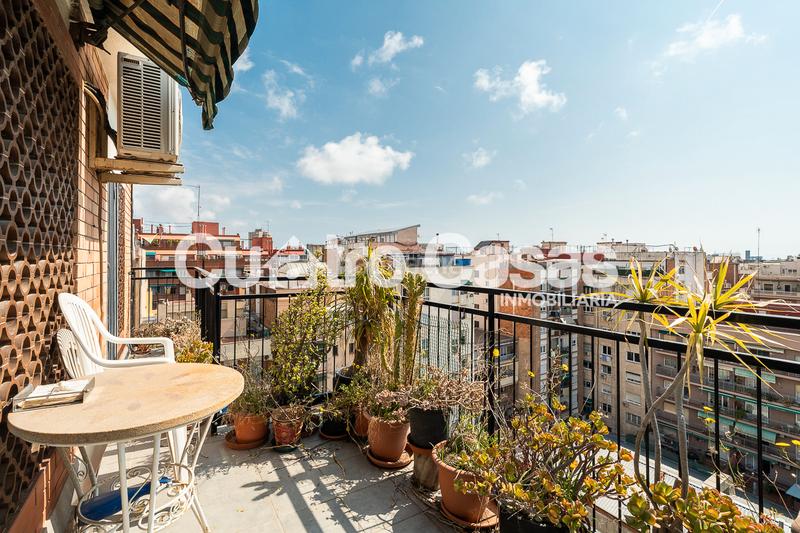 Foto f189d1ae-9844-4550-bb88-e81026257877. Penthouse with heating parking in La Nova Esquerra de l´Eixample Barcelona