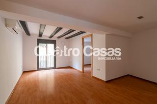 Appartement à Carrer de valldonzella 7
