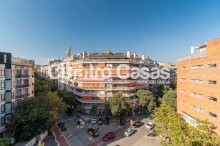 Pis  Calle de sicília Pis  Calle de sicília