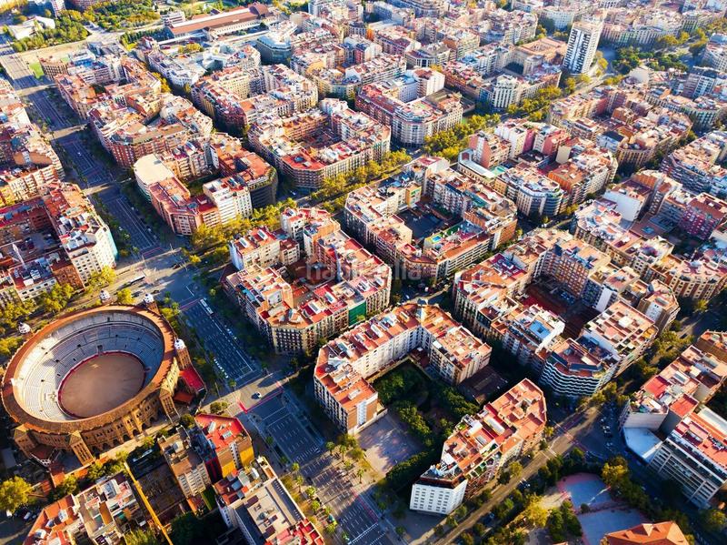 Foto b58787bb-7df4-404b-8733-fbfb184c2050. Appartamento in Fort Pienc Barcelona