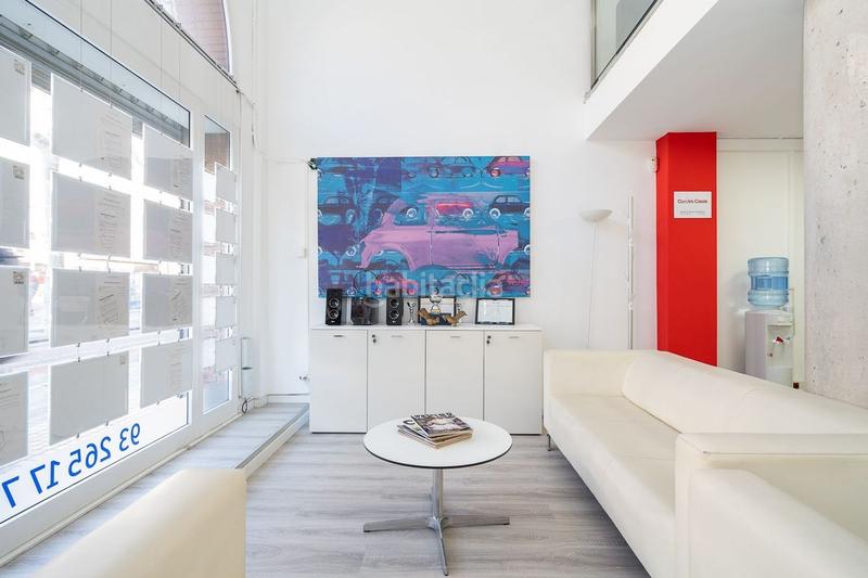 Foto 5aeea75a-4111-4d5d-8ded-5beaeb150801. Piso en Fort Pienc Barcelona