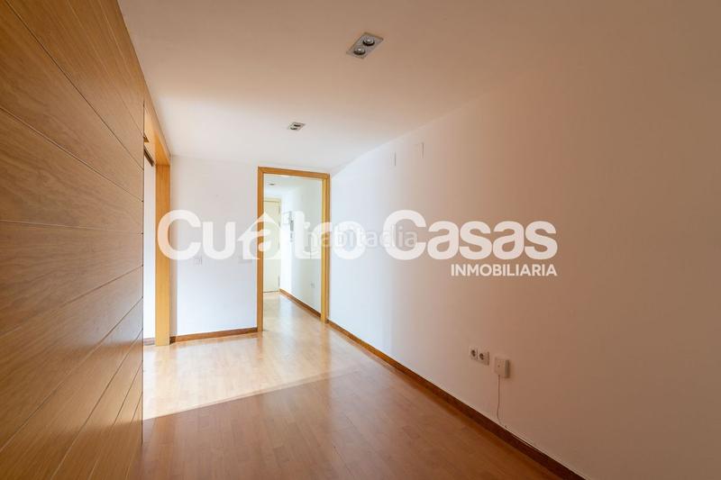 Foto 490dd97f-7129-4e70-a988-5851cc370ab0. Pis a Raval Barcelona