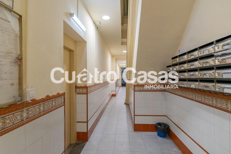 Foto 60af15f8-91b0-48b3-a465-c593ab739860. Pis a Raval Barcelona