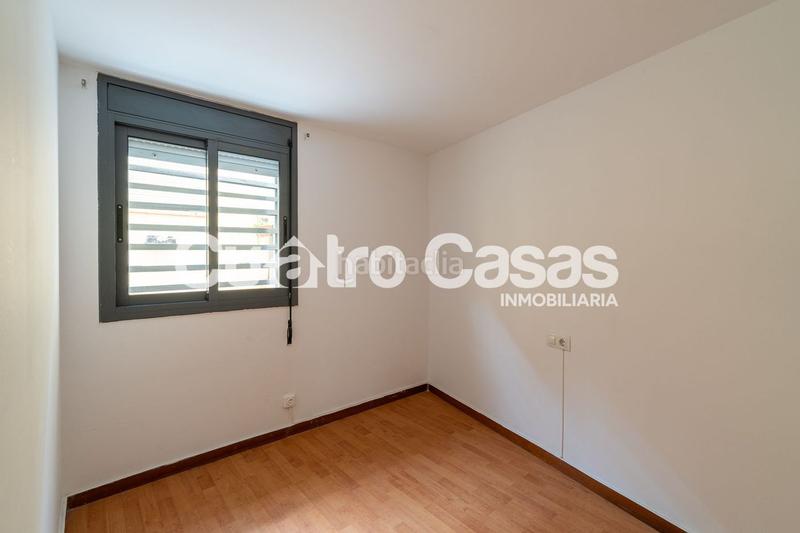 Foto f0e2e65f-383a-486c-b79b-d834e1362866. Pis a Raval Barcelona