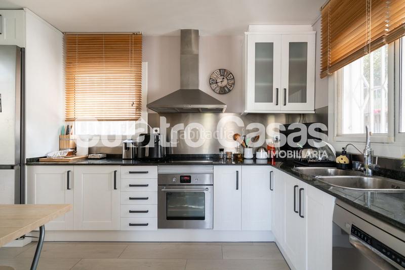 Foto 7552fca7-dd2b-40fa-851c-1eba04f195ea. Chalet mit pool in Urbanitzacions Argentona