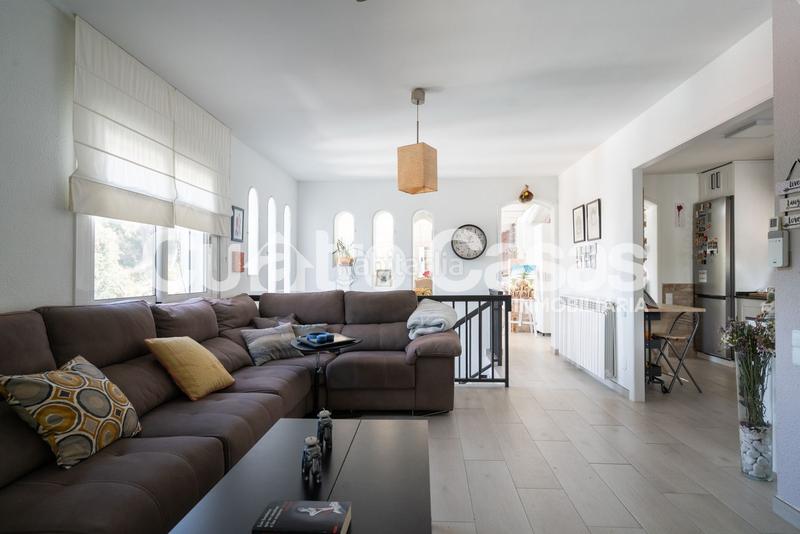 Foto 80e28624-a9a8-40ea-af3c-a41e12432d62. Chalet with pool in Urbanitzacions Argentona