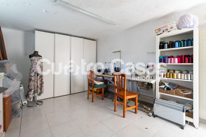 Foto 4634c765-bc01-42ef-bae2-c49c727f6793. Chalet avec piscine dans Urbanitzacions Argentona