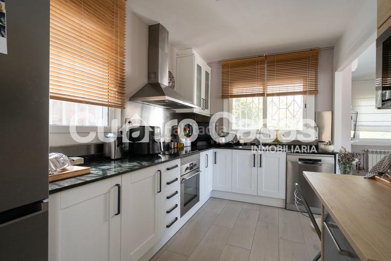 Foto fd637b31-4c51-48b6-b8f0-ec41f49adcf2. Chalet avec piscine dans Urbanitzacions Argentona