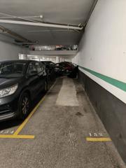 Aparcament cotxe  Calle de roger de flor 153