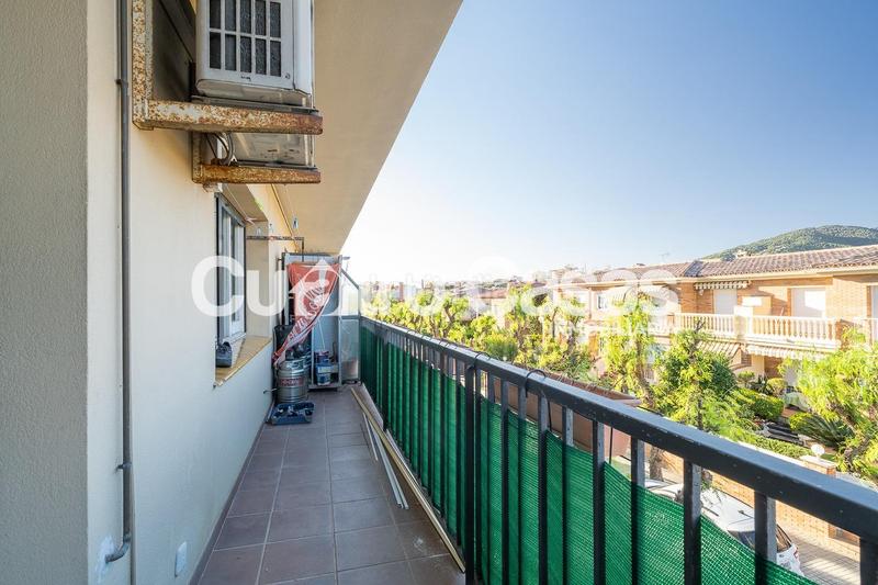 Foto 36c89bde-d5f6-4a1d-a385-fbfa1db8312a. Appartement dans calle de santiago rusiñol 10 dans Sector Est Premià de Mar