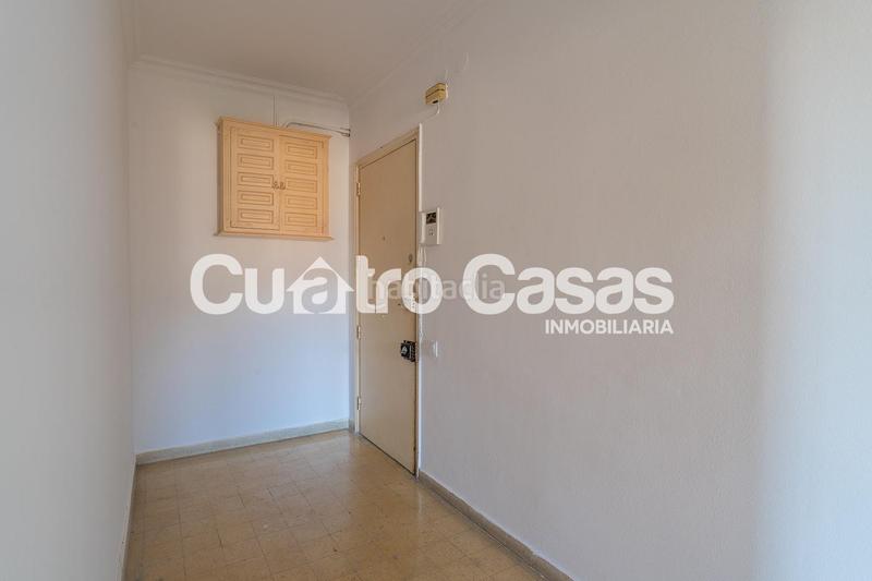 Foto e2ec8b8a-139d-451b-b052-97f54a24412c. Flat in calle de santiago rusiñol 10 in Sector Est Premià de Mar