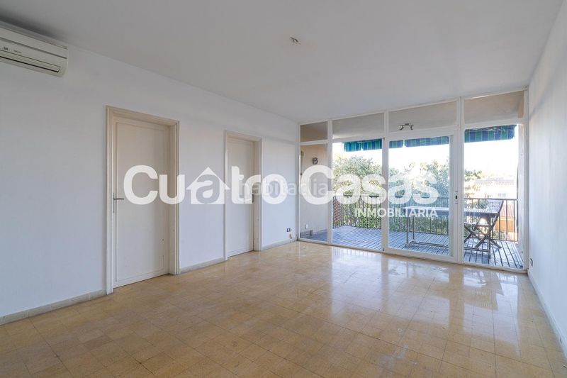 Foto dc3d9c6b-81ac-41bd-9a29-e4bb8002d0b7. Pis amb aparcament a Sector Est Premià de Mar