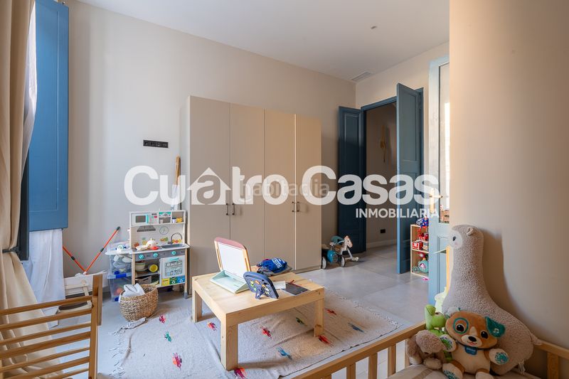 Foto 7d9075f5-1317-43c4-aa45-6e4a8c651b86. Casa amb xemeneia calefacció aparcament a Centre Masnou (El)