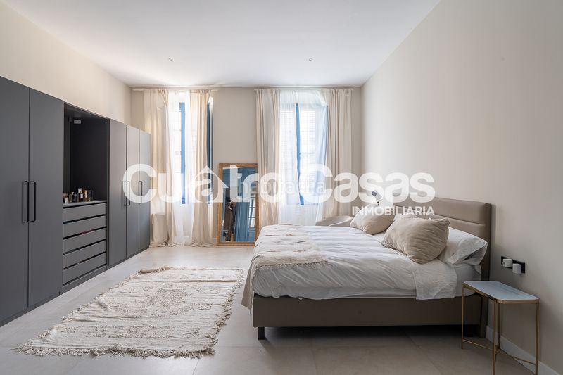 Foto acd4cfde-fb74-4c34-ab40-c2065ec9a771. Casa amb xemeneia calefacció aparcament a Centre Masnou (El)