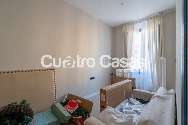 Foto ba7ed7b7-ce6b-46a4-af45-692f8a02c1d7. Casa amb xemeneia calefacció aparcament a Centre Masnou (El)