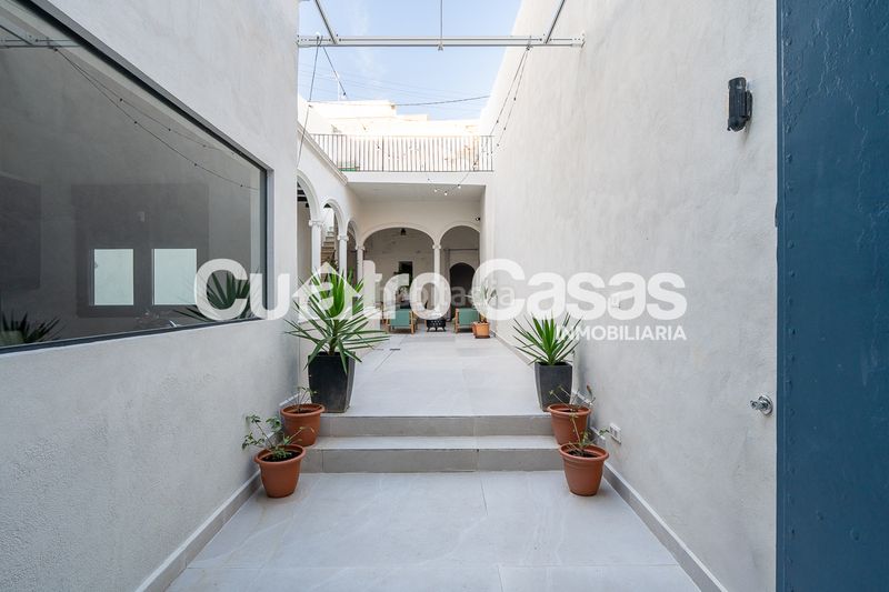 Foto e2053d3c-f11c-495d-a9ae-ad286aa5751e. Casa amb xemeneia calefacció aparcament a Centre Masnou (El)