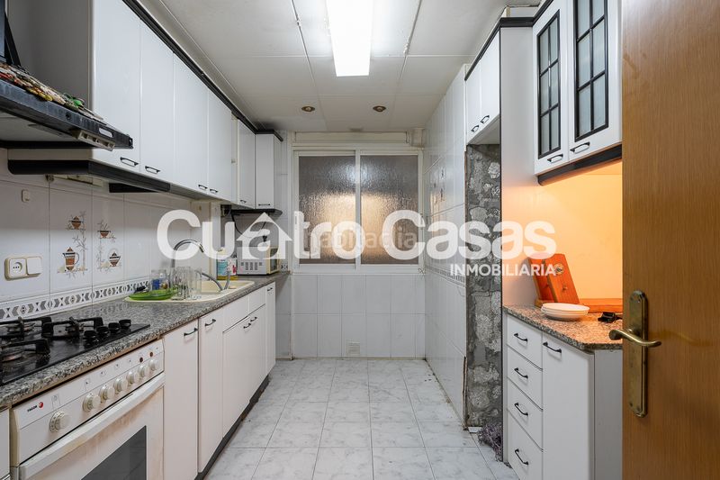 Foto b004af23-1c68-4f6e-9375-dc7b7ae87120. Pis amb calefacció a Dreta de l´Eixample Barcelona