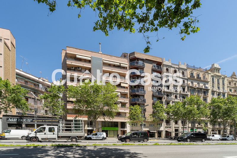 Foto 74e5c908-76ed-475f-803a-bb238860f67e. Pis amb calefacció a Sant Antoni Barcelona