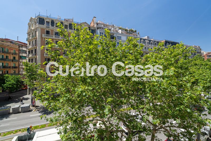 Foto 8fa1960f-69c8-4f70-af72-8f7e5c86e678. Pis amb calefacció a Sant Antoni Barcelona