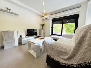 Pis  Carrer cristbal sanz. vivienda totalmente reformada para invertir o vivir en ella!