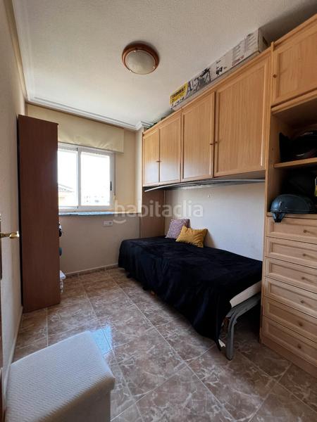 Foto 6cac6f12-38e8-4aa7-9b99-a2f133fff3bc. Appartement dans calle maestro francisco casanovas 7 dans Torrevieja