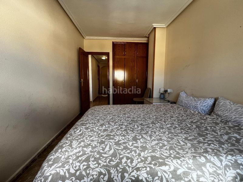 Foto 2467b239-eaf8-42b8-ad93-ada79c85718c. Piso en calle maestro francisco casanovas 7 en Antonio Machado Torrevieja