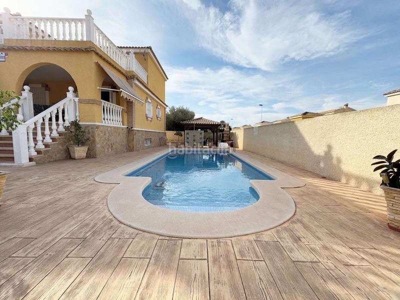 Foto d2081ea1-a8d9-4034-a99c-711fcbcd1a91. Chalet en Monte y Mar Santa Pola