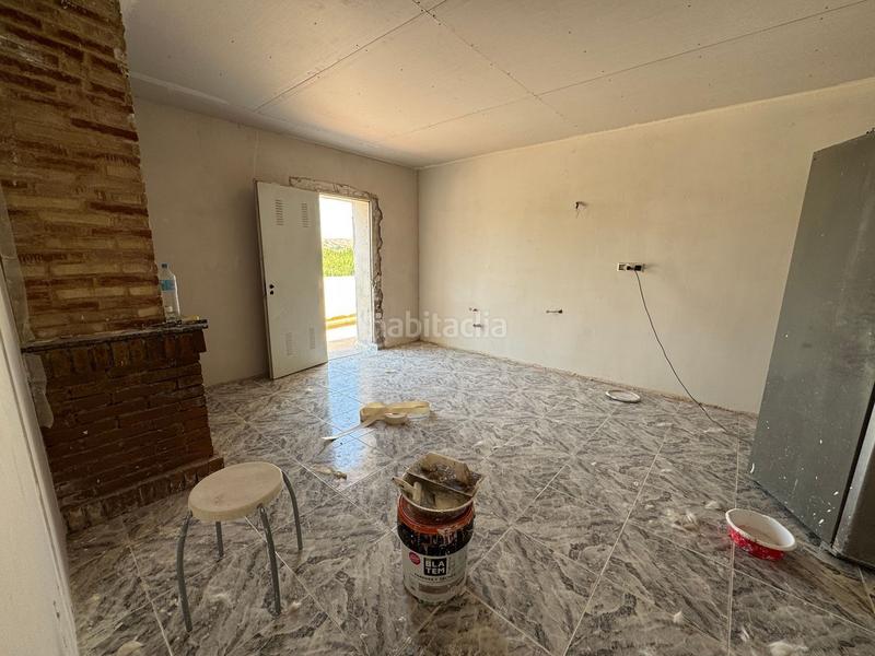 Foto aed2b36f-da96-4c57-9fa0-ca12282ec9cc. Chalet in autovia partida Torrellano 2080 in Torrellano Elche / Elx