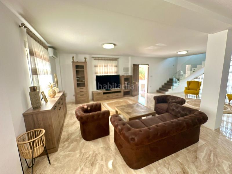 Foto 11c9d937-25c0-4126-a450-51a16269f0c9. Chalet en paseo paseo mayor en Rebolledo Alicante