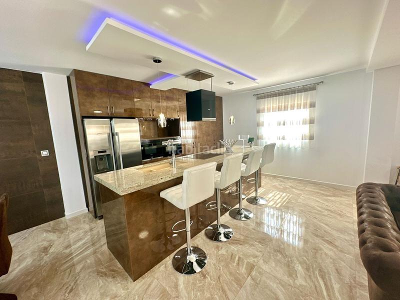 Foto 471ff81a-180b-41b2-bcfe-5d0e5dcf85d9. Chalet en paseo paseo mayor en Rebolledo Alicante