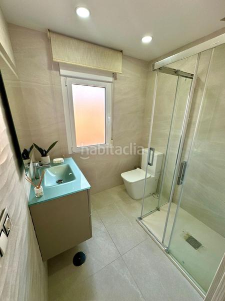 Foto 784ab749-20f1-4d15-888c-f173b98302e1. Chalet en paseo paseo mayor en Rebolledo Alicante