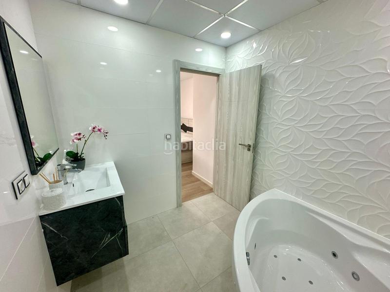 Foto 99950993-bca8-4c0f-86ce-c9ae974f1969. Chalet en paseo paseo mayor en Rebolledo Alicante