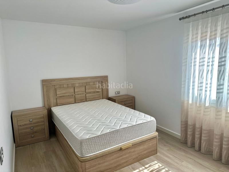 Foto 7301e195-45eb-43ff-babb-cee163972a63. Chalet dans paseo paseo mayor dans Rebolledo Alicante