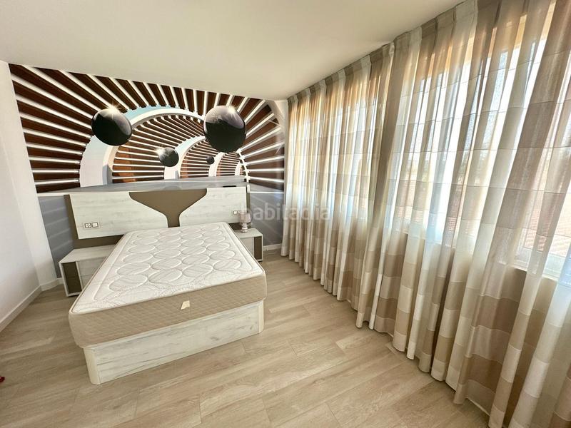 Foto 219f9445-1bee-4600-b67d-5f9ffee74844. Xalet a paseo paseo mayor a Rebolledo Alicante