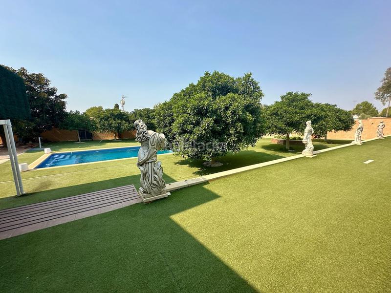 Foto 536999d7-ab04-4ff4-bc9e-fa09cc02f481. Xalet a paseo paseo mayor a Rebolledo Alicante