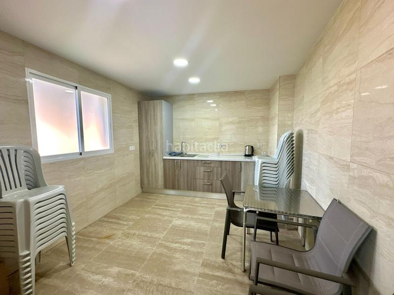 Foto a9a53d5e-2323-4c3f-b78b-7aa085440085. Xalet a paseo paseo mayor a Rebolledo Alicante