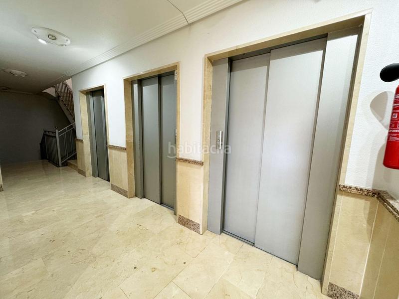 Foto acea404b-8a28-418a-b283-873d7b6aa8b6. Attique avec parking dans El Altet Elche / Elx