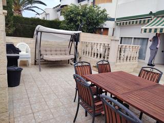 Casa  Reial de vilajoiosa. Gran bungalow en campello playa