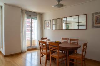 Appartement à Benalúa. Cuarta planta con vistas despejadas al puerto marítimo de alican