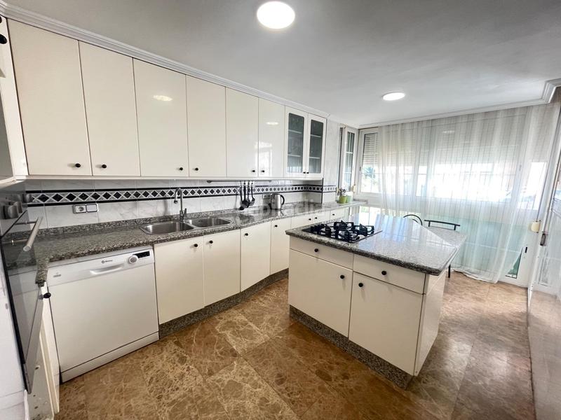 Foto cf598864-4e37-4078-9731-95ca9250ff98. Appartement dans Campello Pueblo Campello (el)